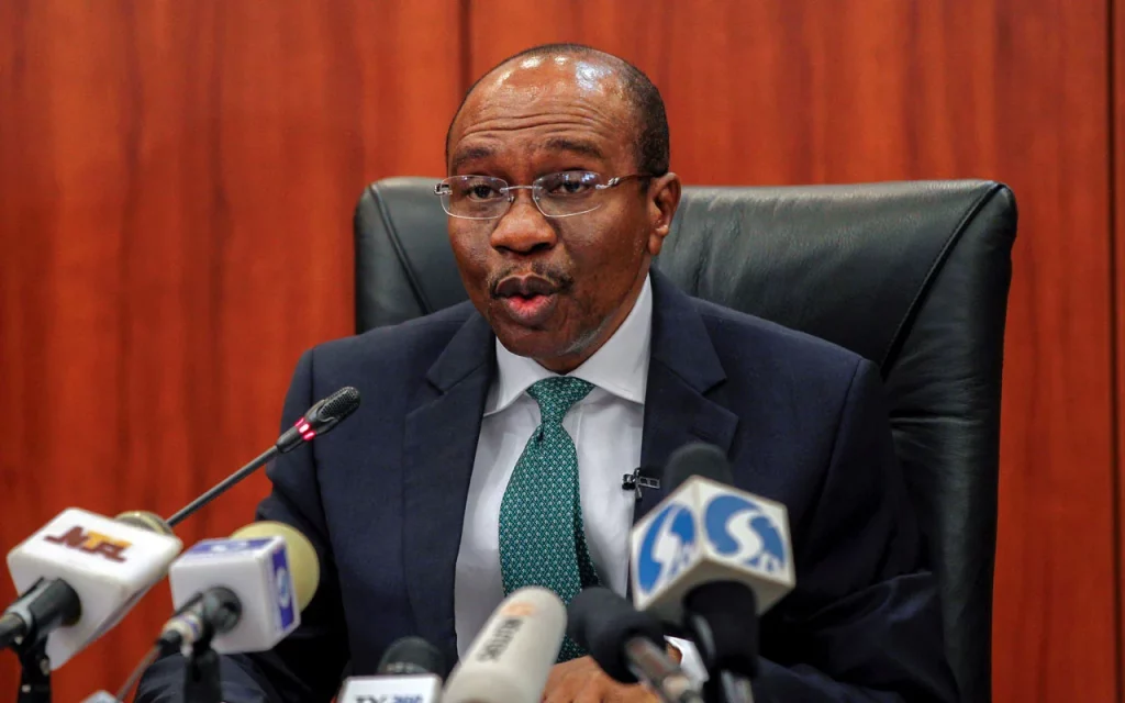 apc-don-commend-godwin-emefiele