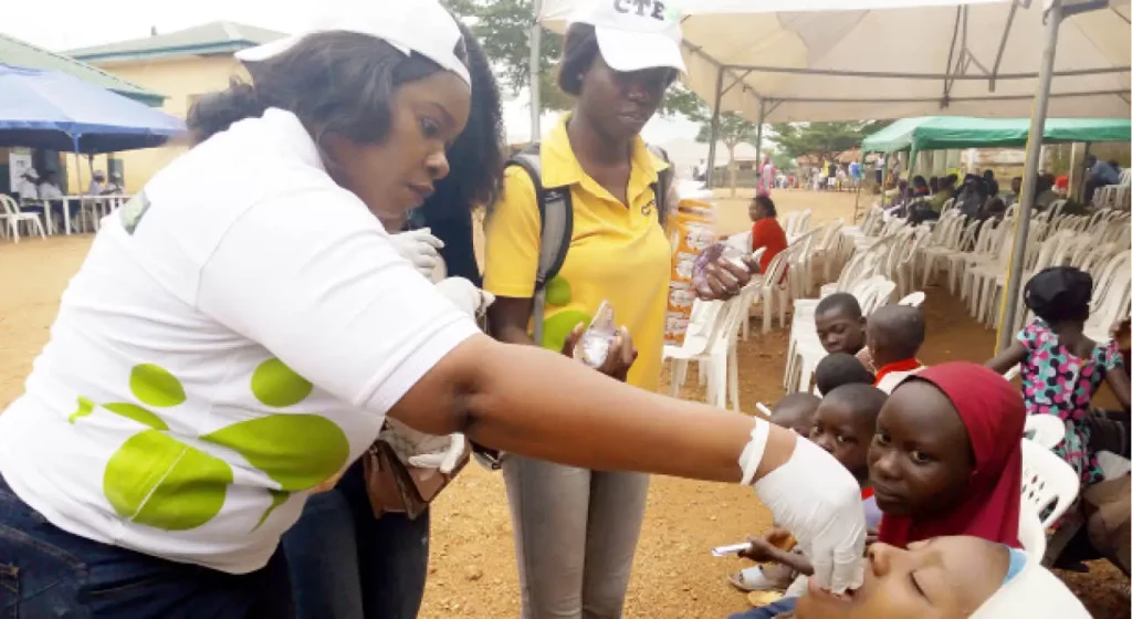 FG-advise-parents-make-health-workers-deworm-children