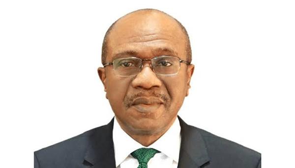 emefiele-say-politicians-dey-mop-up-new-notes