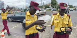 priceless-moment-chef-surprise-hardworking-lastma-official-with-better-food